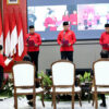 Megawati Soekarnoputri Angkat Ganip Warsito dan Andi Widjajanto sebagai Kepala Badan di PDIP