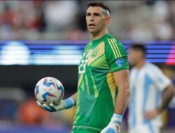 Emiliano Martinez: Adu Penalti Sangat Bergantung pada Keberuntungan