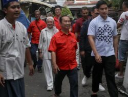 Ketua Umum PSI Kaesang Pangarep Hadiri Puncak Pekan Raya Jakarta, Jadi Sasaran Foto Warga