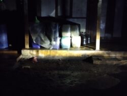 Diduga Tempat Penampung Solar, Rumah di Kecamatan Dukuhseti Digerebek Warga